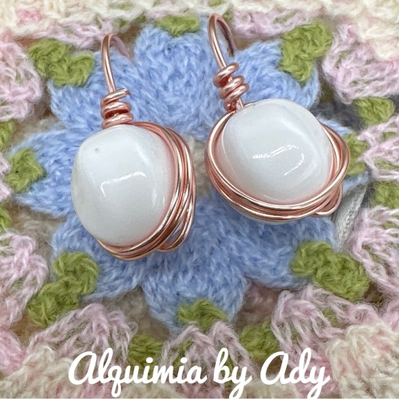 Alquimia White and Rose Gold Earrings - Picture 1 of 1